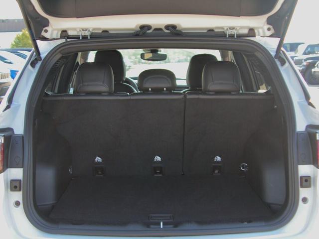 Photo of 2024 Bright White Clearcoat Jeep Compass