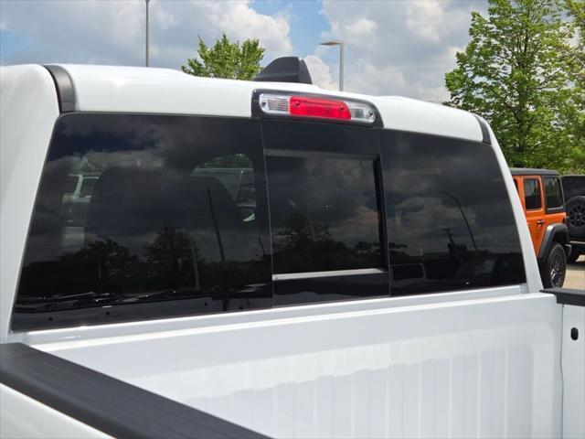 Photo of 2025 Bright White Clearcoat RAM 1500