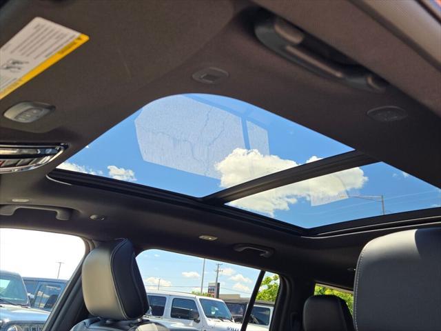 Photo of 2024 Velvet Red Pearlcoat Jeep Grand Cherokee L