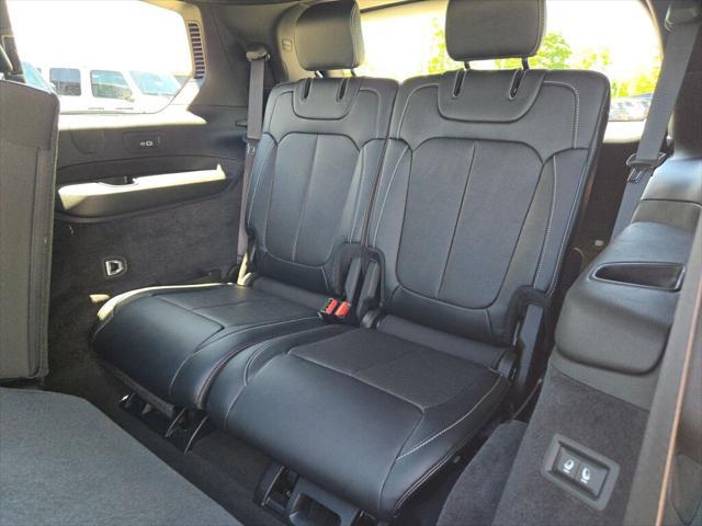 Photo of 2024 Velvet Red Pearlcoat Jeep Grand Cherokee L