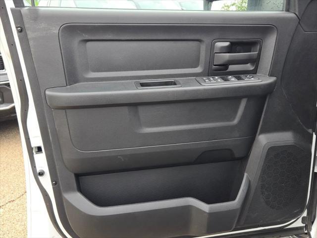 Photo of 2025 Bright White Clearcoat RAM 2500