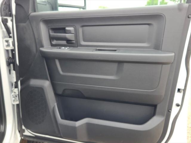 Photo of 2025 Bright White Clearcoat RAM 2500