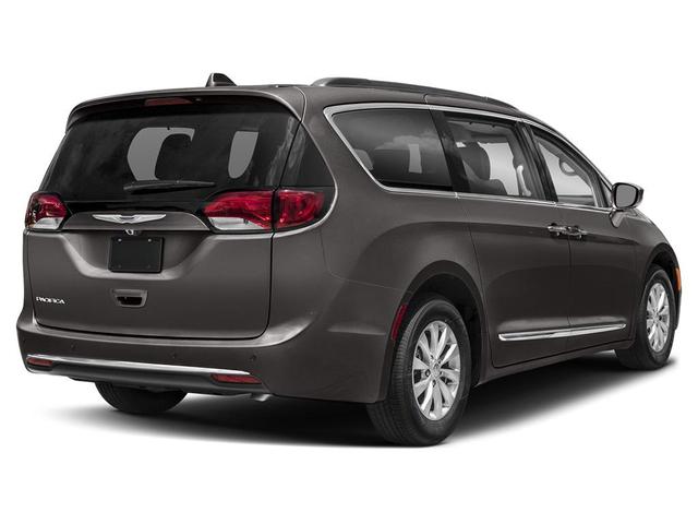 Photo of 2020 Granite Crystal Metallic Clearcoat Chrysler Pacifica