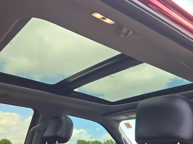 Photo of 2017 Race Red Ford F-150