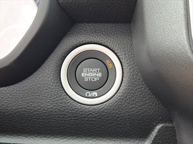 Photo of 2025 Granite Crystal Metallic Clearcoat RAM 1500