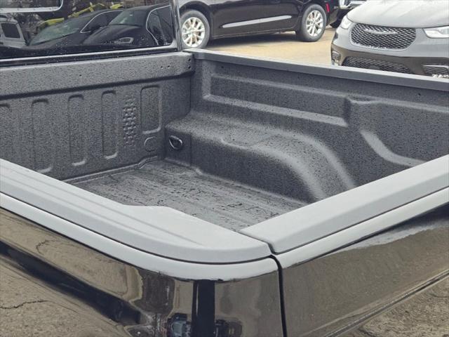 Photo of 2025 Black Clearcoat Jeep Gladiator