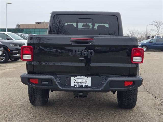 Photo of 2025 Black Clearcoat Jeep Gladiator