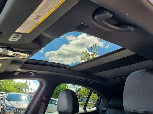 Photo of 2022 Anodized Blue Metallic Alfa Romeo Stelvio