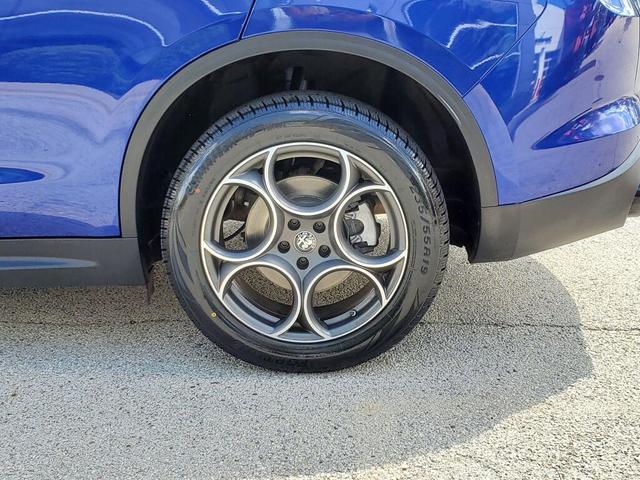 Photo of 2022 Anodized Blue Metallic Alfa Romeo Stelvio