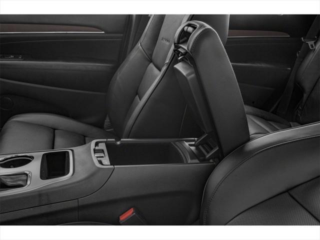Photo of 2020 Pacific Blue Clearcoat Jeep Grand Cherokee