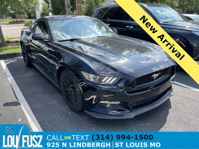 Photo of 2017 Shadow Black Ford Mustang