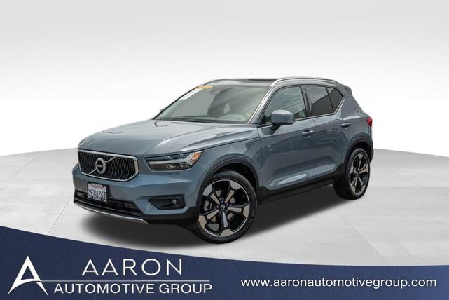 2021 Volvo XC40
