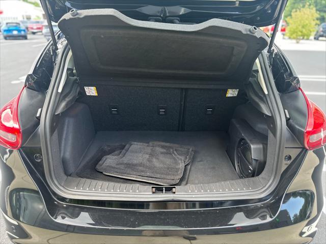 Photo of 2018 Shadow Black Ford Focus
