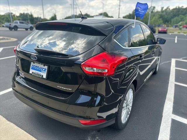 Photo of 2018 Shadow Black Ford Focus