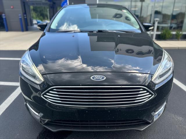 Photo of 2018 Shadow Black Ford Focus
