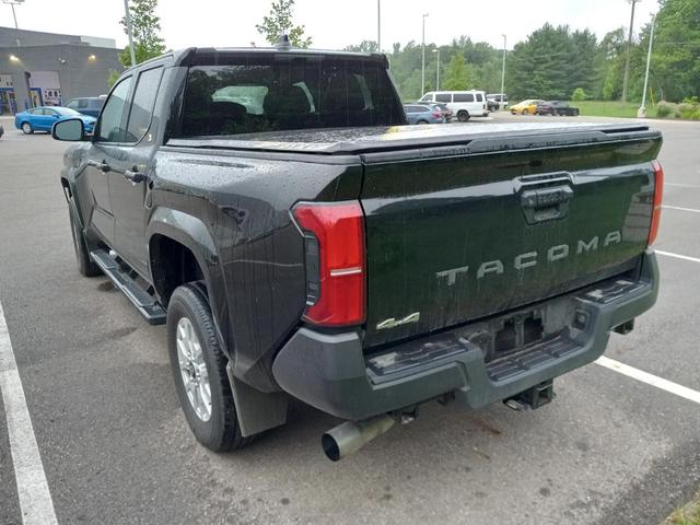 Photo of 2024 Black Toyota Tacoma