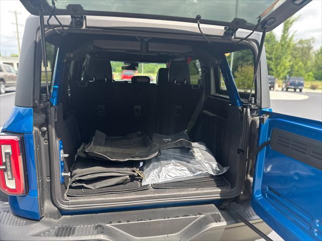 Photo of 2023 Velocity Blue Metallic Ford Bronco
