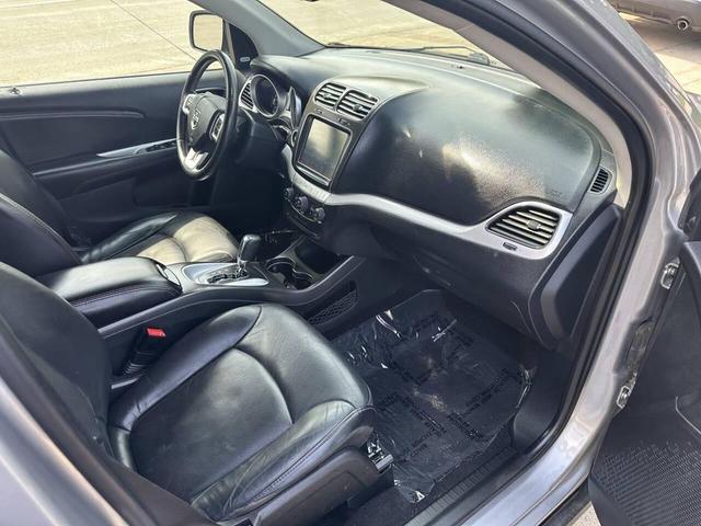 Photo of 2019 Billet Clearcoat Dodge Journey