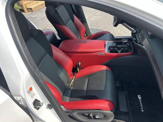 Photo of 2023 White Lexus LS 500