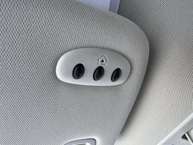 Photo of 2024 Agate Black Metallic Ford Edge