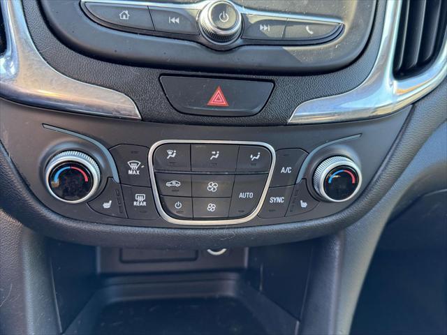 Photo of 2019 Blue Chevrolet Equinox