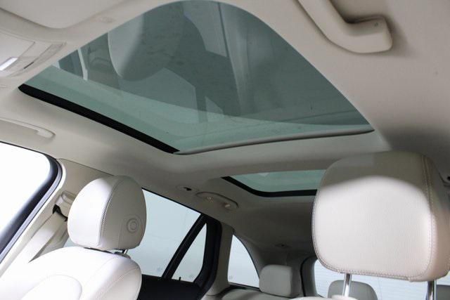 Photo of 2022 Gray Mercedes-Benz GLC 300