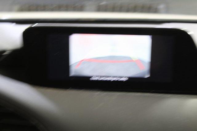 Photo of 2023 Snowflake White Pearl Mica Mazda Mazda3