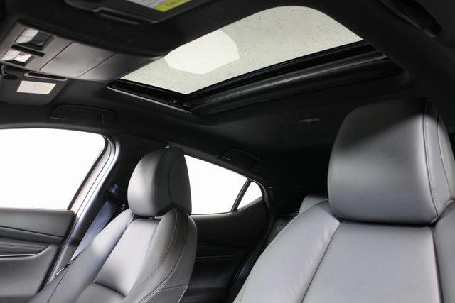 Photo of 2023 Snowflake White Pearl Mica Mazda Mazda3