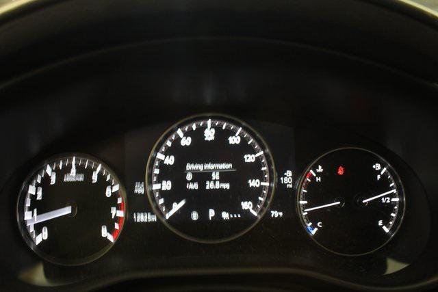 Photo of 2023 Snowflake White Pearl Mica Mazda Mazda3