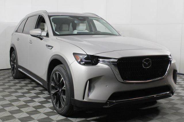 Photo of 2025 Platinum Quartz Mazda CX-90 PHEV