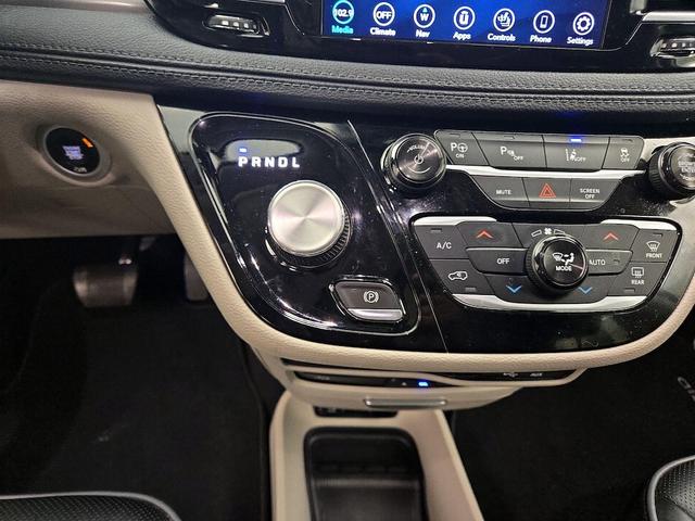 Photo of 2018 Burgundy Chrysler Pacifica Hybrid