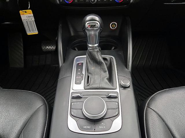 Photo of 2015 Red Audi A3