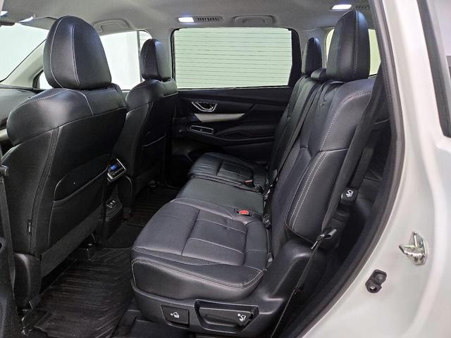 Photo of 2019 White Subaru Ascent