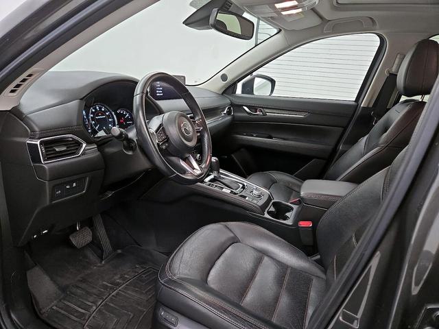 Photo of 2021 Gray Mazda CX-5