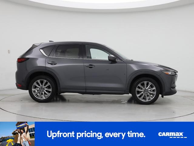Photo of 2021 Gray Mazda CX-5