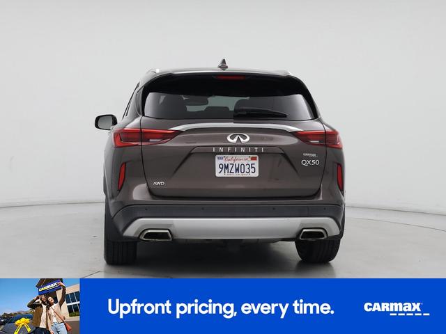 Photo of 2019 Brown INFINITI QX50