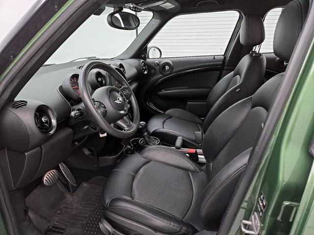 Photo of 2016 Green MINI Countryman
