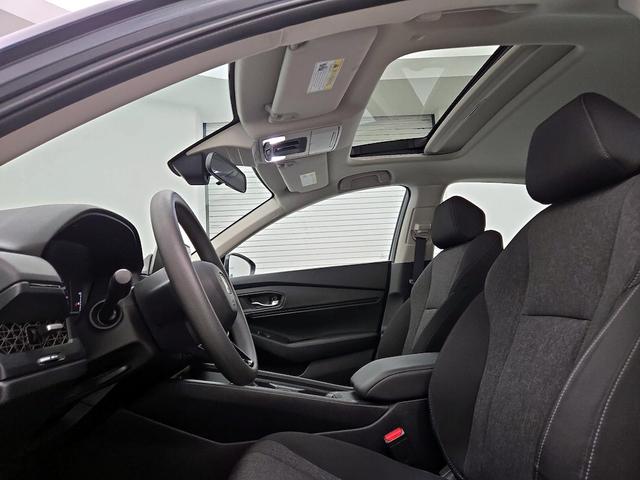 Photo of 2024 Gray Honda Accord