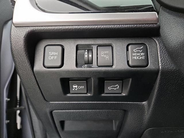Photo of 2017 Silver Subaru Forester