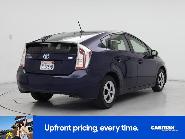 Photo of 2015 Blue Toyota Prius