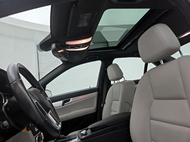 Photo of 2014 Silver Mercedes-Benz C-Class