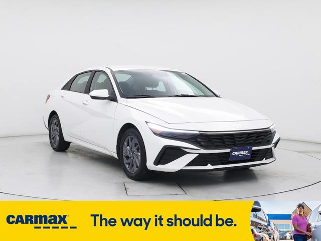 2024 Hyundai Elantra