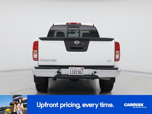 Photo of 2017 White Nissan Frontier