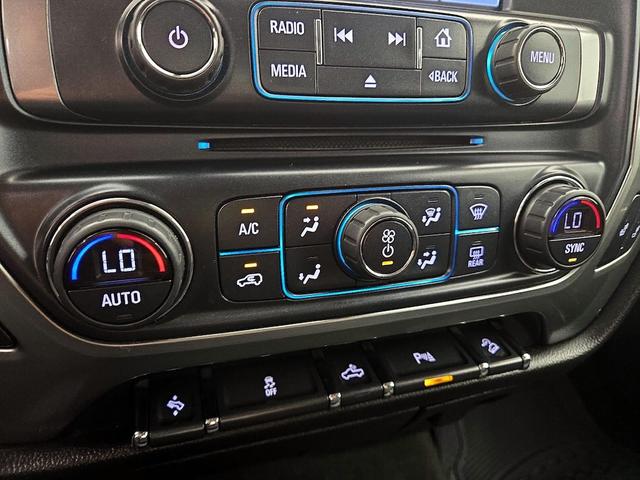 Photo of 2017 White Chevrolet Silverado 1500
