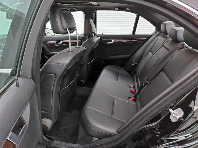 Photo of 2014 Black Mercedes-Benz C-Class
