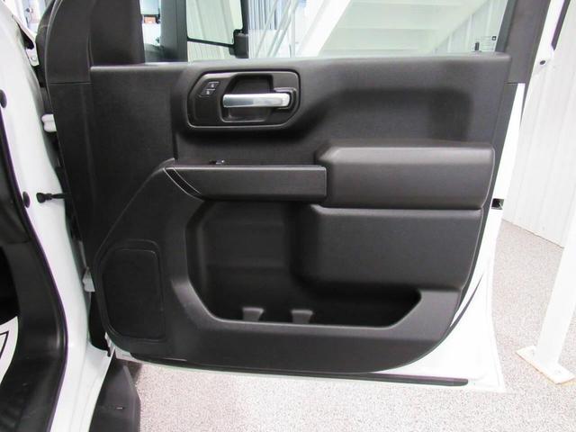 Photo of 2021 Summit White Chevrolet Silverado 2500