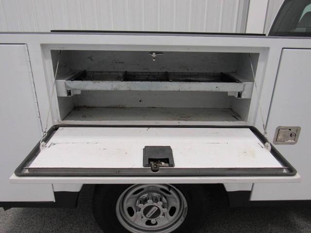 Photo of 2017 Oxford White Ford F-250