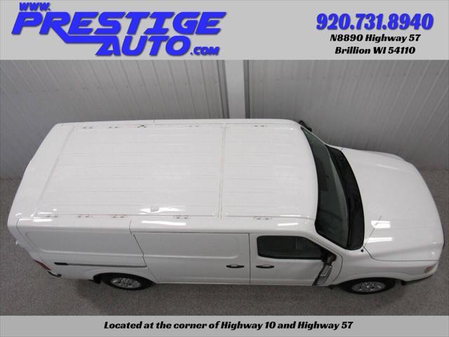 Photo of 2017 Glacier White Nissan NV Cargo NV3500 HD