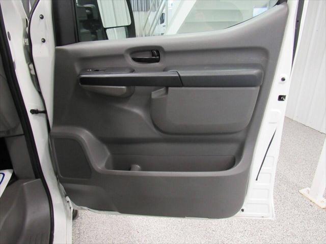 Photo of 2017 Glacier White Nissan NV Cargo NV3500 HD
