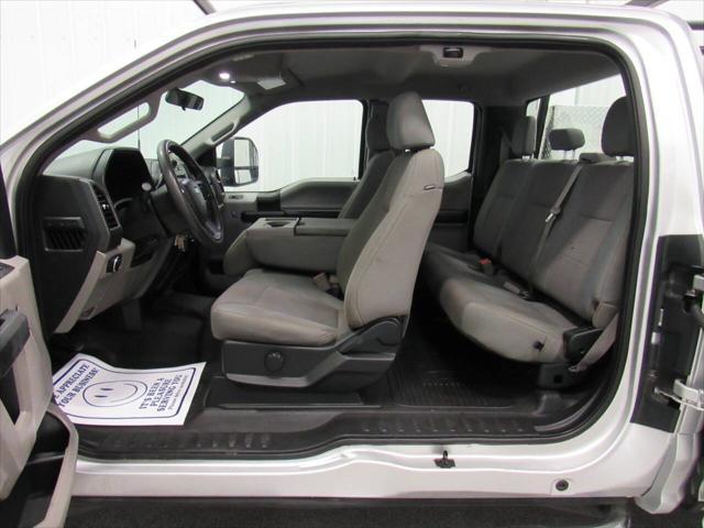 Photo of 2019 Ingot Silver Metallic Ford F-250